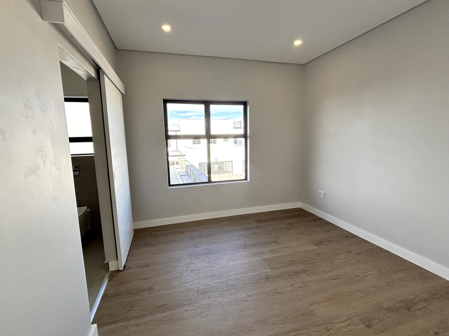4 Bedroom Property for Sale in Sandown Western Cape